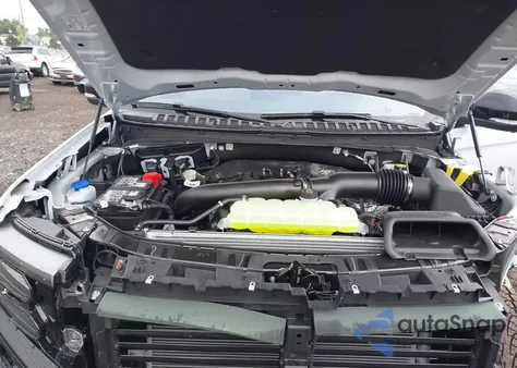 2025 Ford Expedition Active z USA, uszkodzony, nr VIN 1FMJU1J87SEA29225